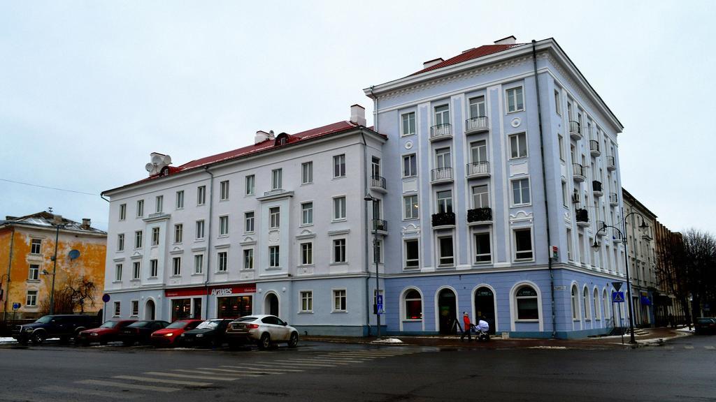 Castle View Apartment Нарва Экстерьер фото